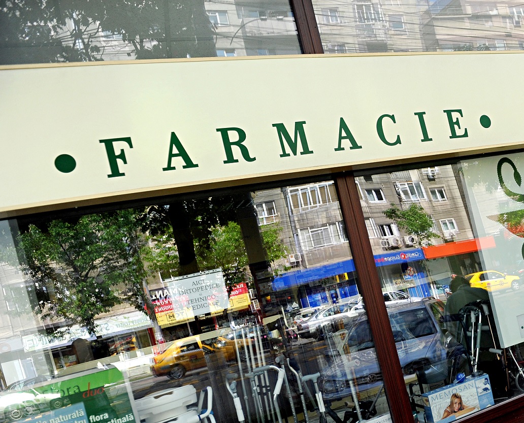 Reprezentanţii farmaciilor consideră că noile reglementări privind suspendarea activităţii propuse de Ministerul Sănătăţii sunt greu de respectat