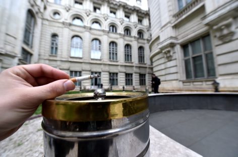 Un medicament pentru diabet reduce sevrajul cauzat de renunţarea la fumat