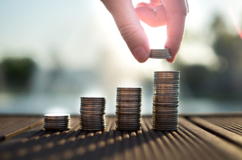 Guvernul discută un proiect "secret" de majorare a salariilor în Sănătate, negociat doar cu federaţia Sanitas. Actul normativ nu a fost făcut public şi nu este clar cu ce procent cresc veniturile şi de la ce dată