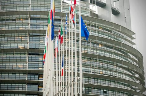 Parlamentul European a aprobat regulamentul care instituie o excepţie de la protecţia oferită unui medicament original prin CSP