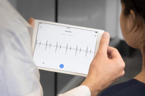 Bătrânul stetoscop, simbolul profesiei medicale, începe să fie modernizat folosind ultimele tehnologii