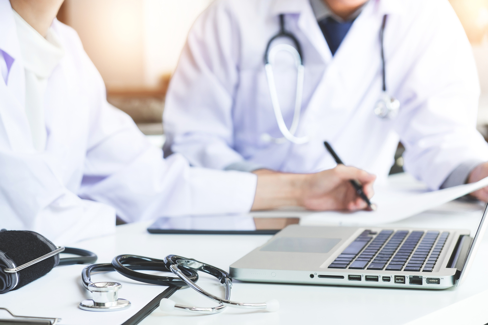 Federaţia Naţională a Patronatelor Medicilor de Familie: Modalitatea actuală de stabilire a valorii punctelor per capita şi per serviciu, nestimulativă