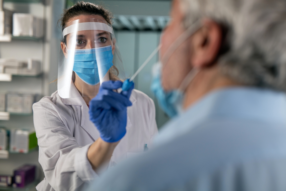 Poziţia Colegiului Farmaciştilor din România referitoare la condiţiile stipulate prin Ordinul Ministrului Sănătăţii privind activitatea de testare în farmacii comunitare şi oficine comunitare rurale