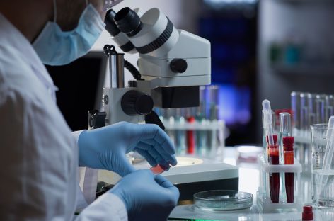 Studiu: Eficacitatea vaccinurilor anti-Covid-19 rămâne la un nivel ridicat la 6 luni după rapel