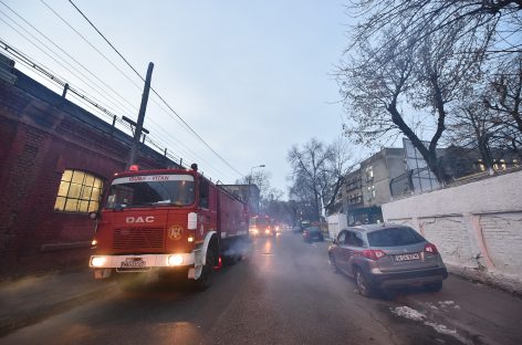 Colegiul Medicilor, după incendiul de la Ploieşti: Este nevoie de fonduri cheltuite corect şi transparent pentru sisteme de siguranţă şi de alertare în spitale