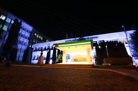 Noiembrie, luna de luptă împotriva cancerului pulmonar: 9 din 10 pacienţi cu cancer pulmonar trataţi la Institutul Oncologic din Cluj au fost diagnosticaţi în stadii avansate