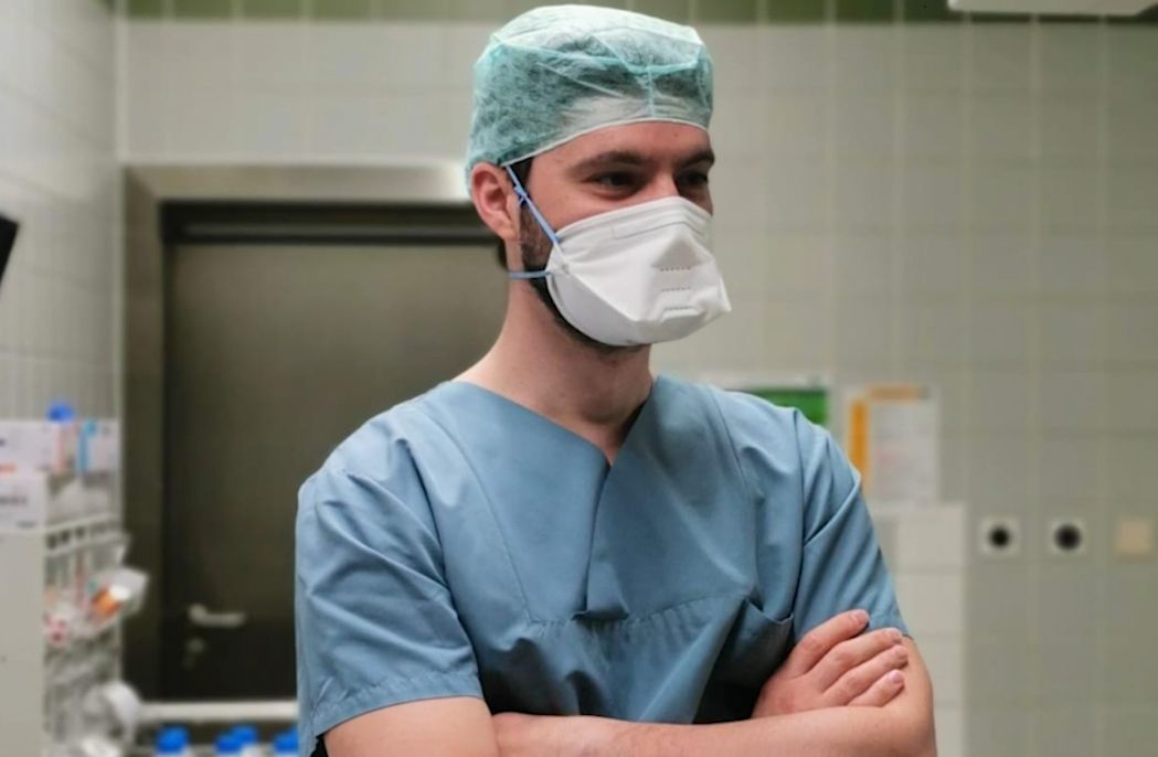 [VIDEO] Dr. Octavian Popescu, chirurg: În Germania operăm tot ce se poate laparoscopic. În România ar trebui sporit procentul intervenţiilor minim invazive