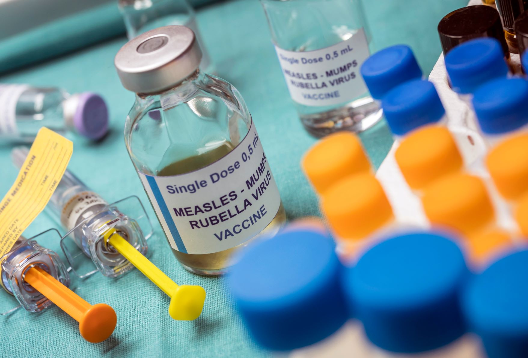 Marea Britanie se confruntă cu o creştere a cazurilor de rujeolă, atribuită scăderii acoperirii vaccinale