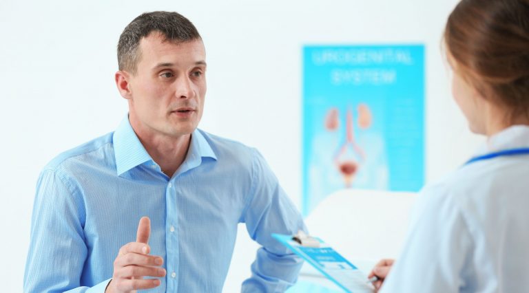 O infecţie bacteriană comună poate fi transmisă pe cale sexuală