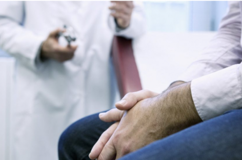 Un tratament revoluţionar pentru cancerul de prostată, implementat la nivel naţional în clinicile din Marea Britanie