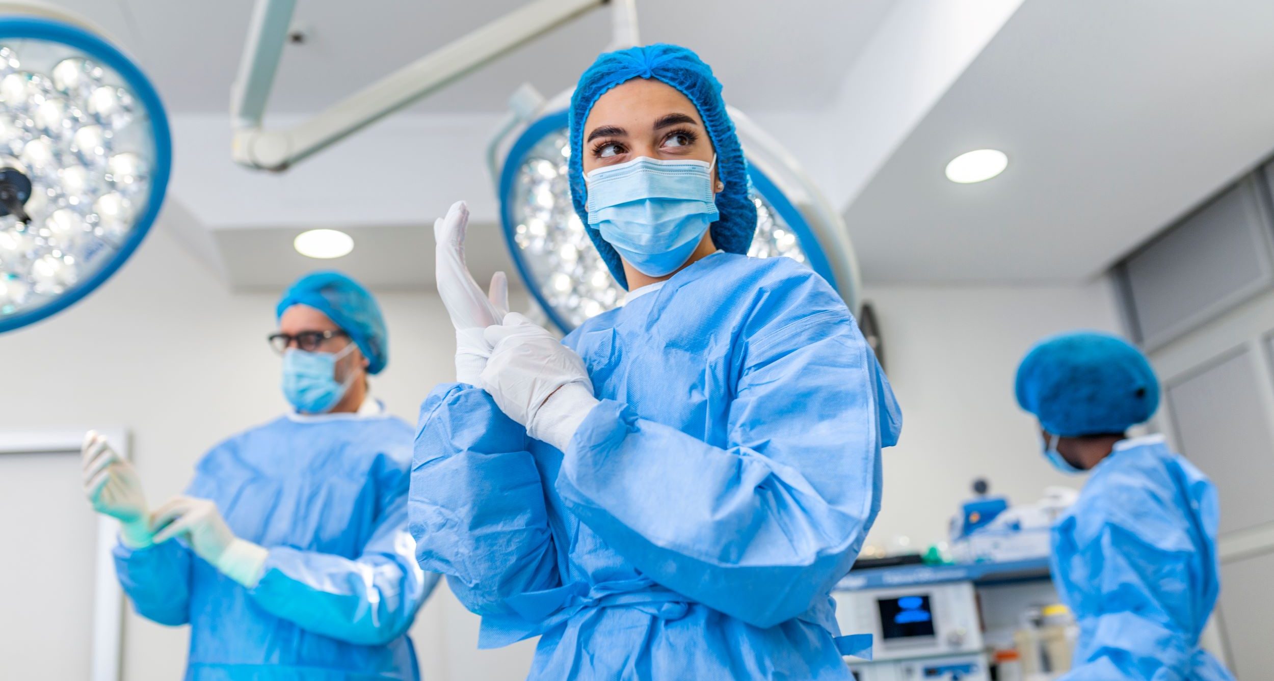 Iniţiativă UE de peste un milion de euro pentru a face profesia de asistent medical mai atractivă